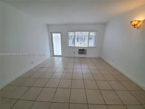 330 86th Street Miami Beach FL 33141
