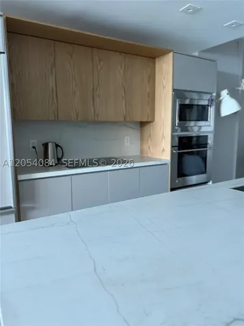 460 NE 28th Street Miami FL 33137