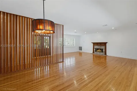 6141 SW 85th Street South Miami FL 33143