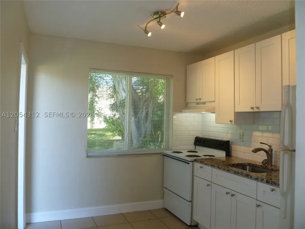 428 NW 21st Terrace Fort Lauderdale FL 33311