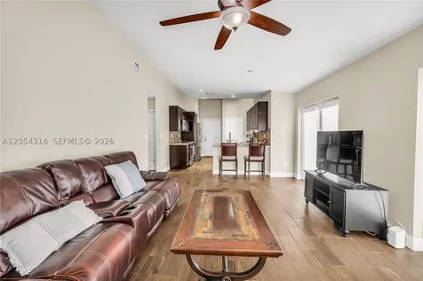 4252 SW 78th Drive Davie FL 33328