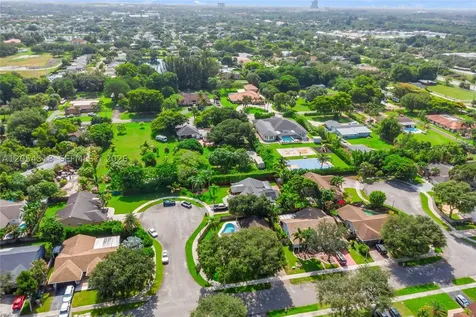 4252 SW 78th Drive Davie FL 33328