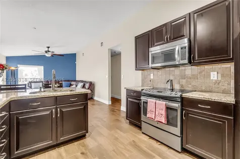 4252 SW 78th Drive Davie FL 33328
