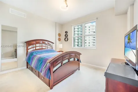 7910 Harbor Island Drive North Bay Village FL 33141
