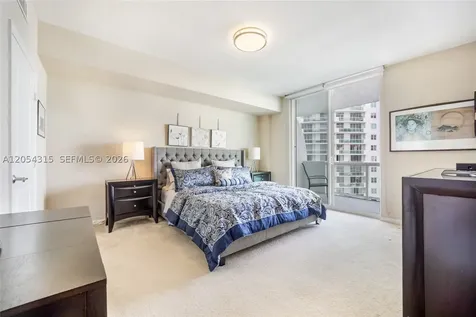 7910 Harbor Island Drive North Bay Village FL 33141