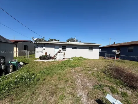 1828 NW 152nd Street Miami Gardens FL 33054