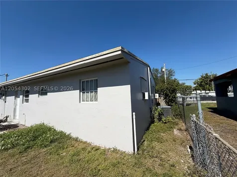 1828 NW 152nd Street Miami Gardens FL 33054
