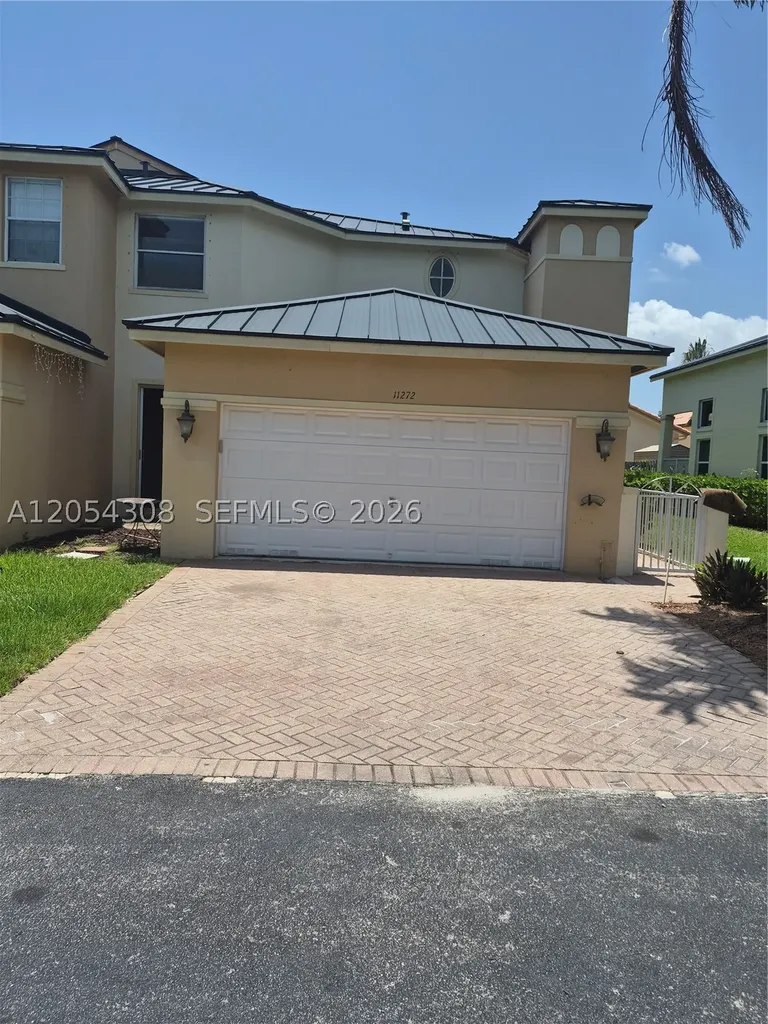 11272 NW 54th Terrace Doral FL 33178