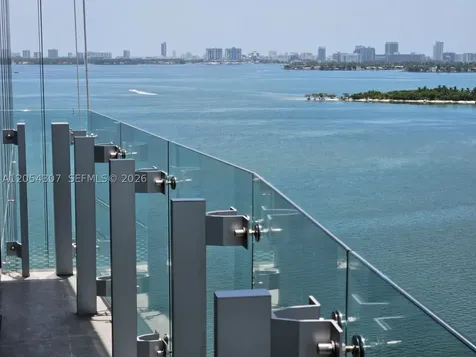 700 NE 26 Miami FL 33137