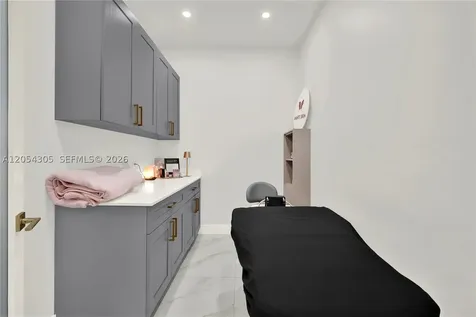 3855 SW 137th Avenue Miami FL 33175