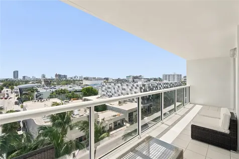 1900 Sunset Harbour Drive Miami Beach FL 33139