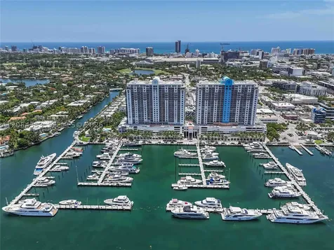 1900 Sunset Harbour Drive Miami Beach FL 33139