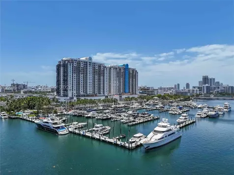 1900 Sunset Harbour Drive Miami Beach FL 33139