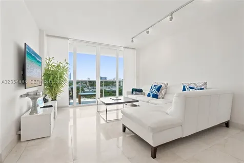 1900 Sunset Harbour Drive Miami Beach FL 33139