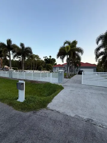 15325 N 75th Lane N Loxahatchee FL 33470
