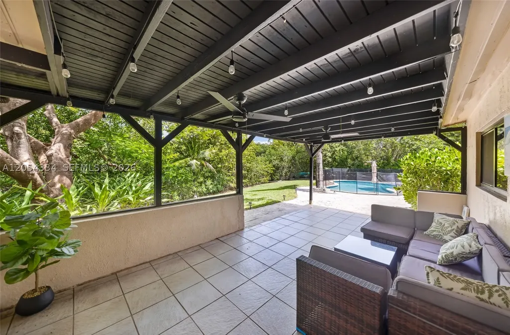 1178 Garfield Street Hollywood FL 33019