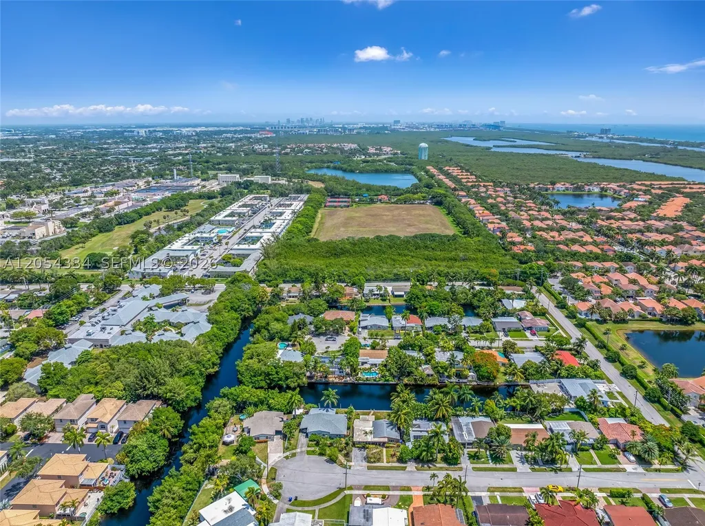 1178 Garfield Street Hollywood FL 33019