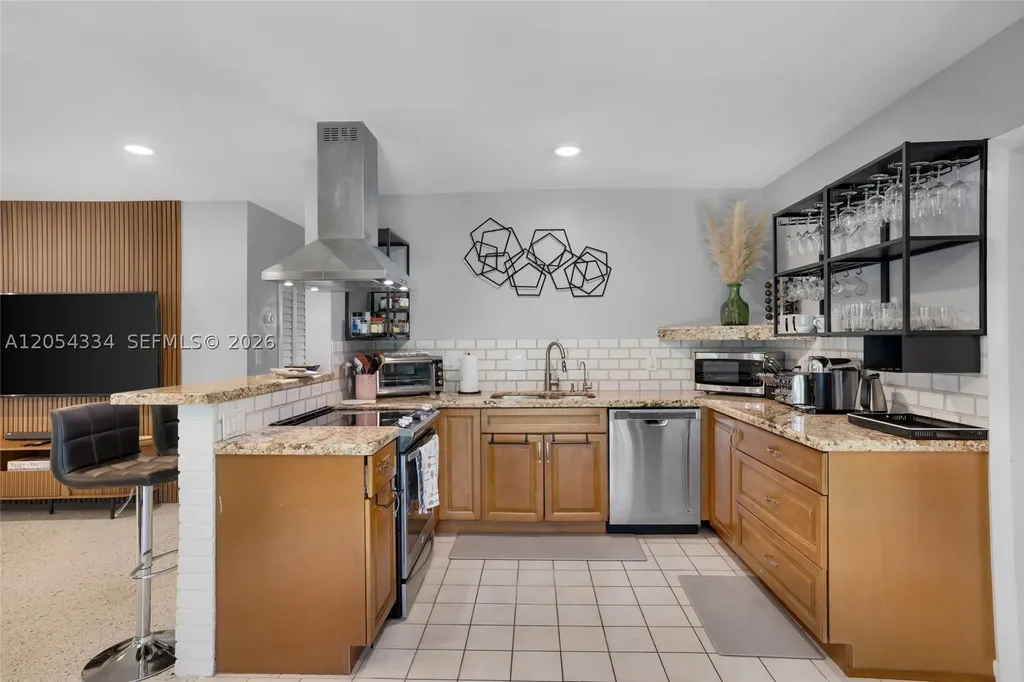 1178 Garfield Street Hollywood FL 33019