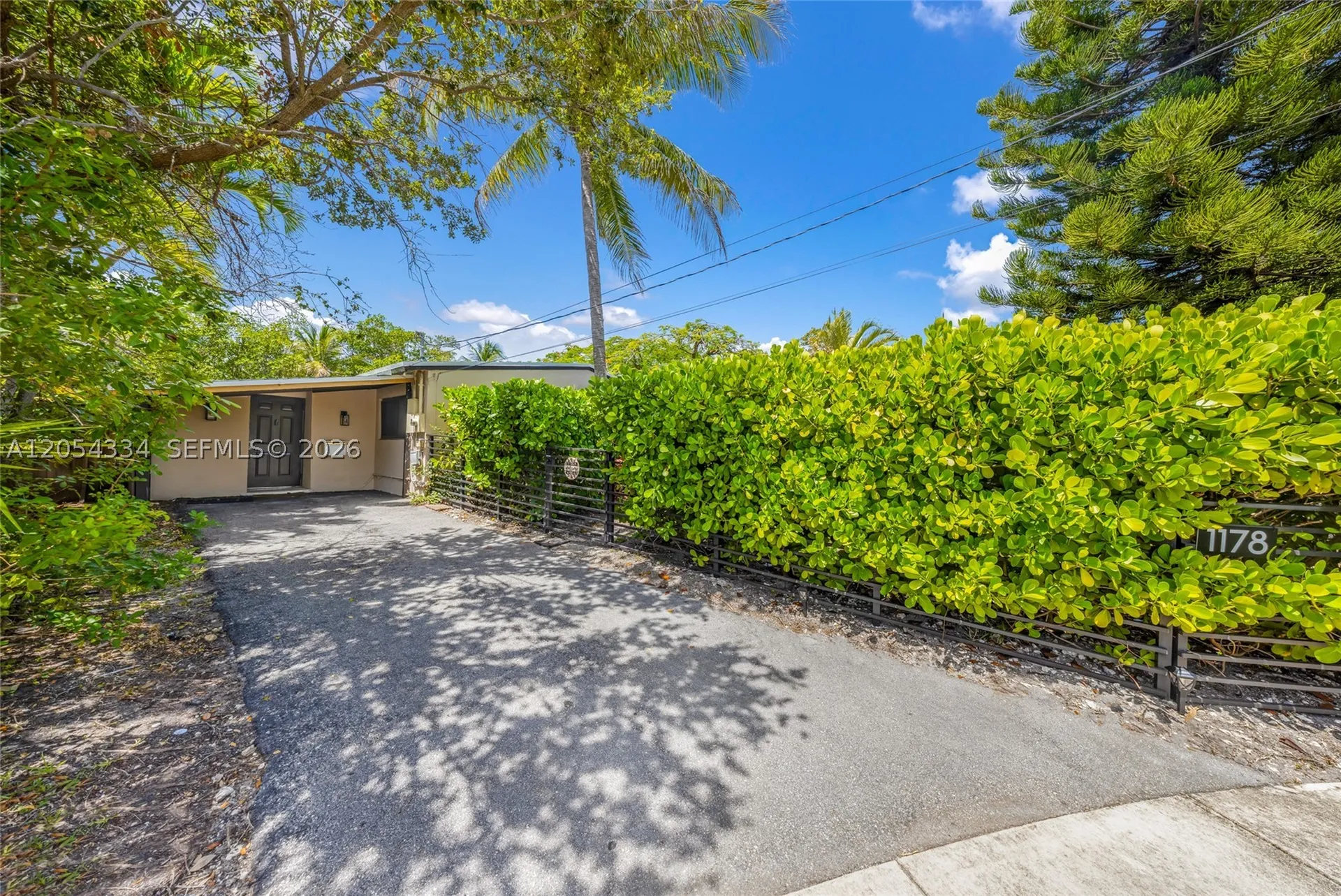1178 Garfield Street Hollywood FL 33019