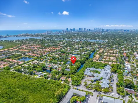 1178 Garfield Street Hollywood FL 33019