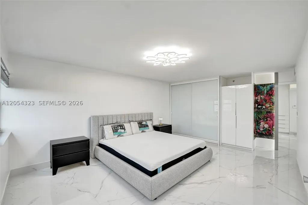 1201 S Ocean Drive Hollywood FL 33019