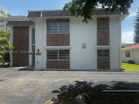 1832 Madison Street Hollywood FL 33020