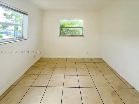 4061 N Dixie Highway Oakland Park FL 33334
