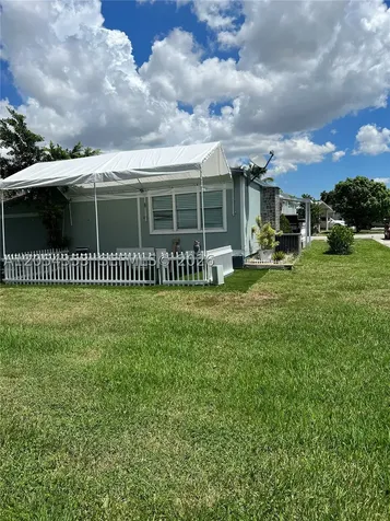 20016 NW 56 Avenue Miami Gardens FL 33055
