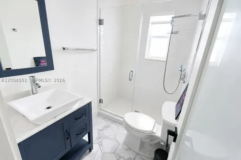 815 W 39th Street Miami Beach FL 33140