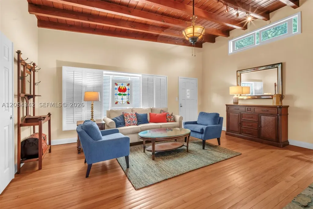 800 SW 8th Terrace Fort Lauderdale FL 33315