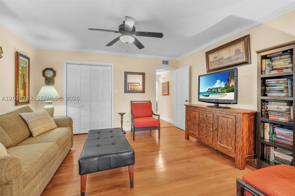 800 SW 8th Terrace Fort Lauderdale FL 33315