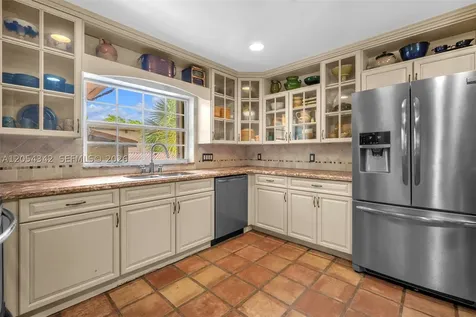 800 SW 8th Terrace Fort Lauderdale FL 33315