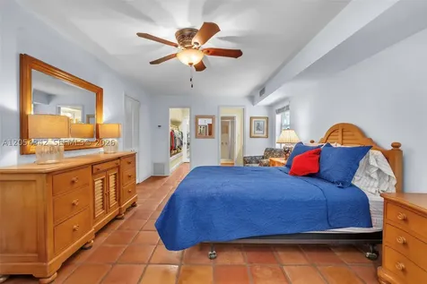 800 SW 8th Terrace Fort Lauderdale FL 33315