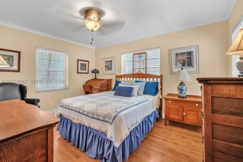 800 SW 8th Terrace Fort Lauderdale FL 33315