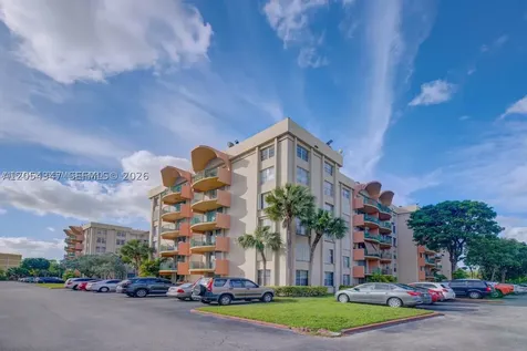 9320 Fontainebleau Boulevard Miami FL 33172