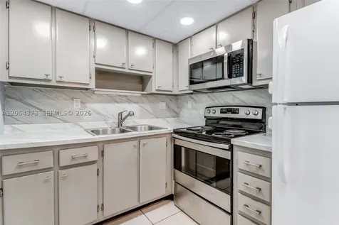 3000 NE 16th Avenue Oakland Park FL 33334