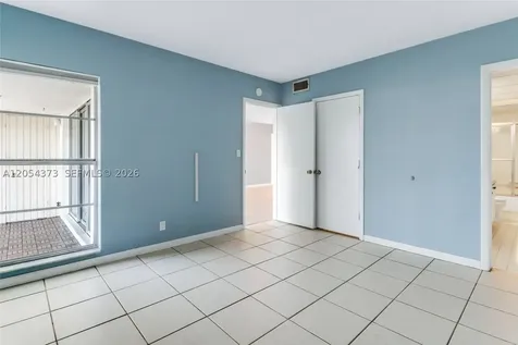 3000 NE 16th Avenue Oakland Park FL 33334