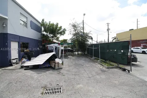 2103 SW 59th Terrace West Park FL 33023