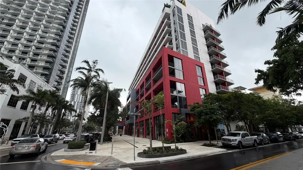 90 NE 32nd Avenue Miami FL 33137