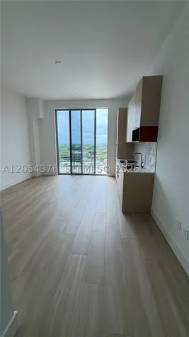 90 NE 32nd Avenue Miami FL 33137