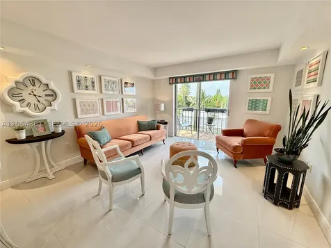 855 Euclid Avenue Miami Beach FL 33139