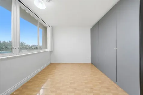 19201 Collins Avenue Sunny Isles Beach FL 33160