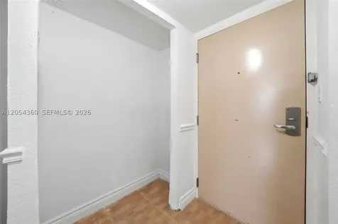 19201 Collins Avenue Sunny Isles Beach FL 33160