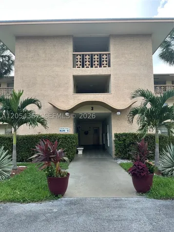 17050 NE 14th Avenue Miami FL 33162
