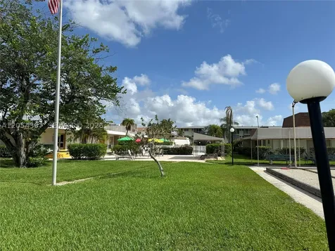 17050 NE 14th Avenue Miami FL 33162