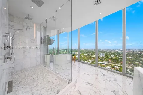 175 SE 25th Road Miami FL 33129