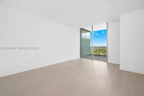 175 SE 25th Road Miami FL 33129