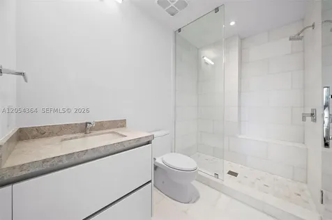 175 SE 25th Road Miami FL 33129