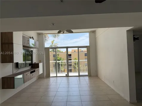 1341 SE 3rd Avenue Dania Beach FL 33004