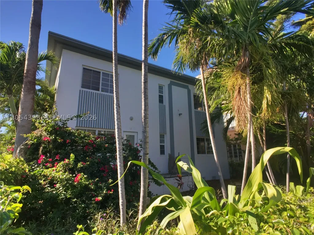 901 7th Street Miami Beach FL 33139